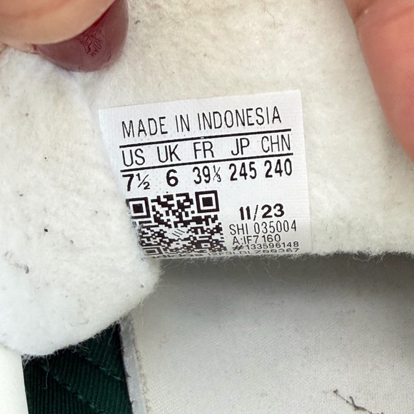 Adidas Gazelle Green and White Women's Sneakers - Picture 8 of 8